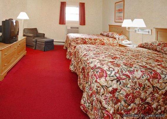 Econo Lodge Stewart International Airport New Windsor Экстерьер фото