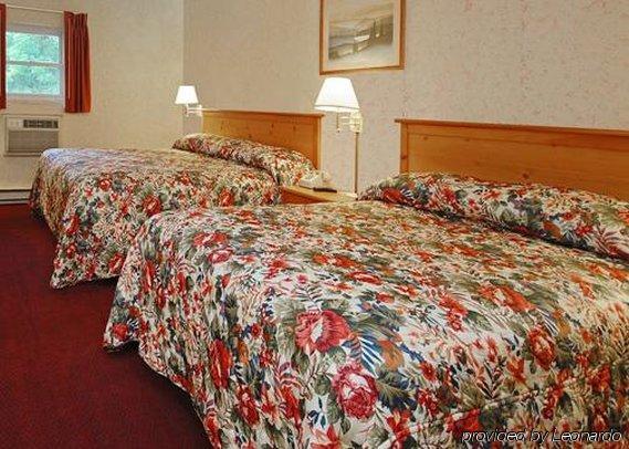 Econo Lodge Stewart International Airport New Windsor Экстерьер фото